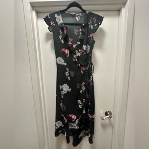 Black floral wrap tie dress size large.